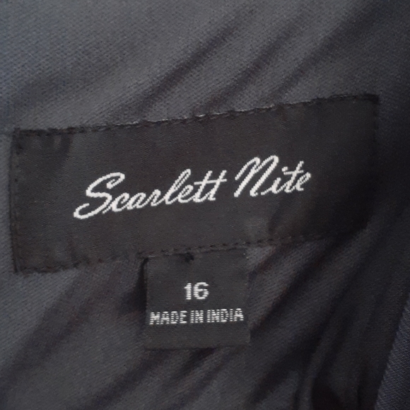 Scarlett Nite Event Dress - Picture 6 of 15